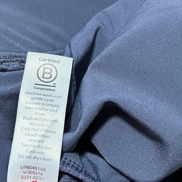 Athleta Brooklyn Textured Mid Rise Ankle Pants Size 6P Athletic Gym Athleisure - Picture 8 of 9